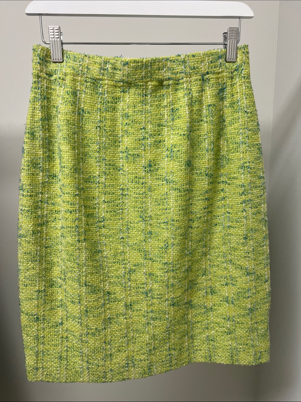 St. John Chartreuse Tweed Pencil Skirt - Picture 3 of 5
